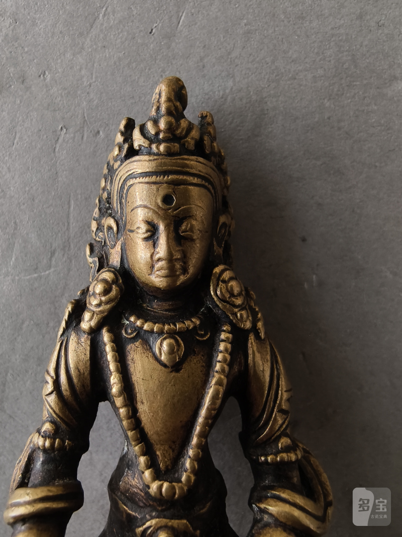 TWO BRONZE FIGURES OF RATNASAMBHAVA AND AKSHOBHYA - 图18
